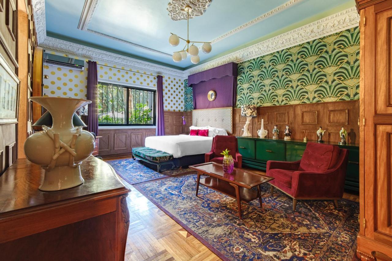 Pug Seal Polanco Anatole France Hotel Kota Meksiko Bagian luar foto